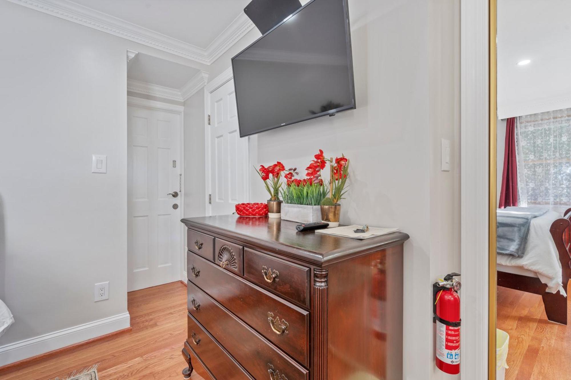 Hotel Charming Boutique Haven à Fort Washington Extérieur photo